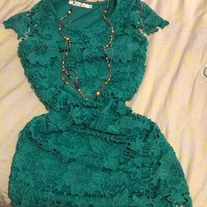 Green layered laced dress